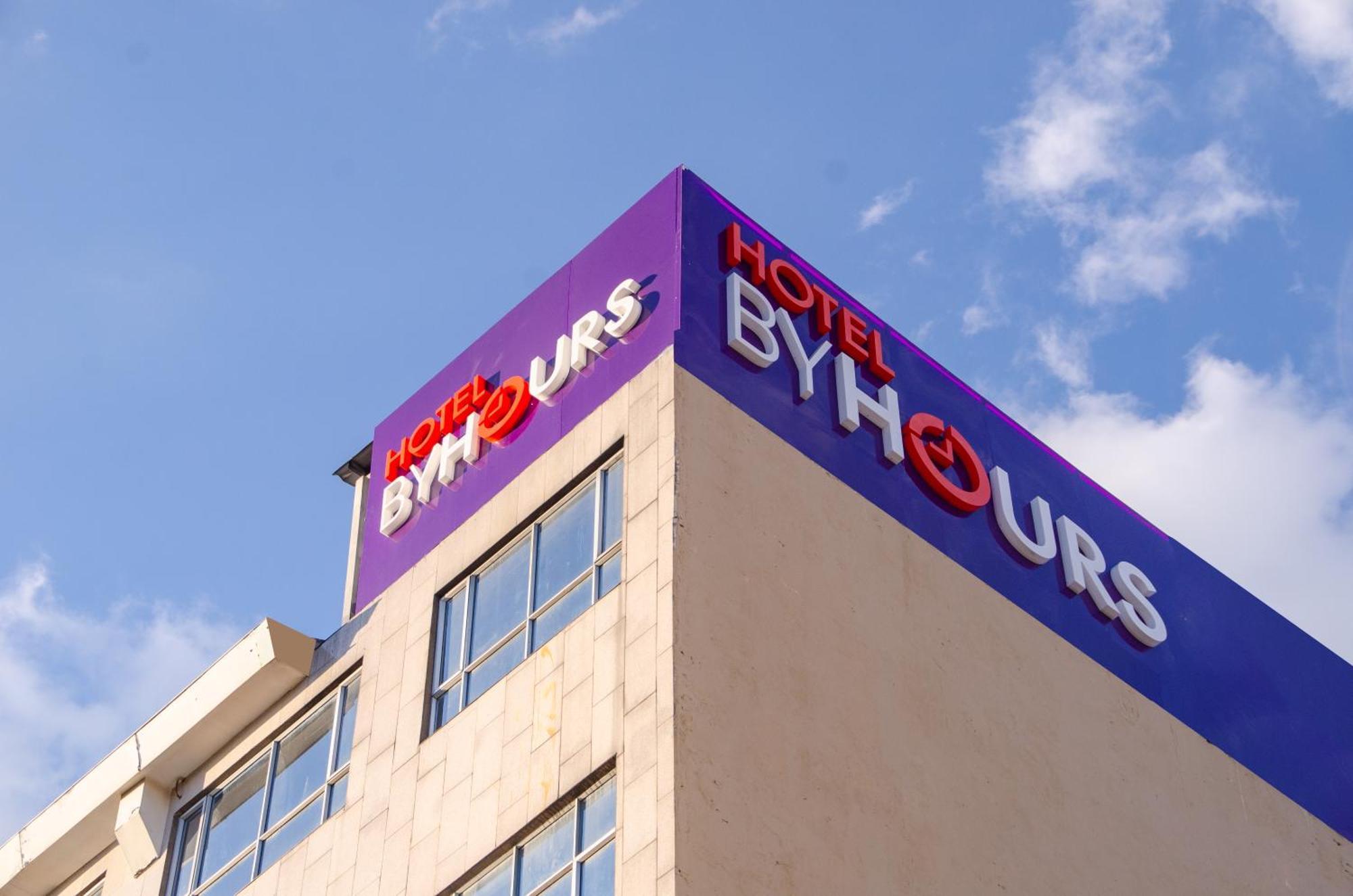 Hotel Byhours Las Americas (Adults Only) Bogotá Extérieur photo